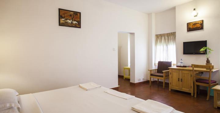 טקאדי Hotel Treetop מראה חיצוני תמונה