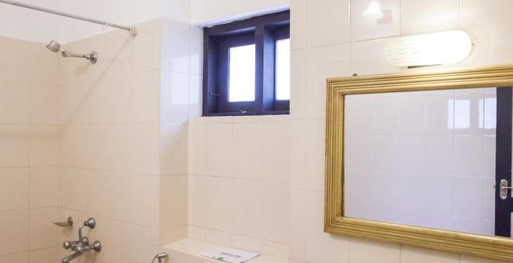 טקאדי Hotel Treetop מראה חיצוני תמונה