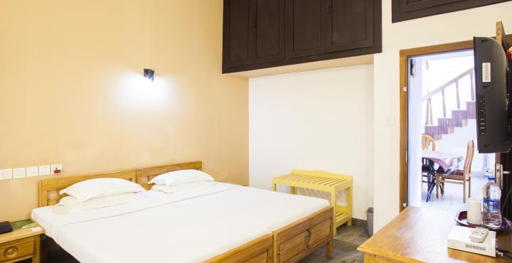 טקאדי Hotel Treetop מראה חיצוני תמונה